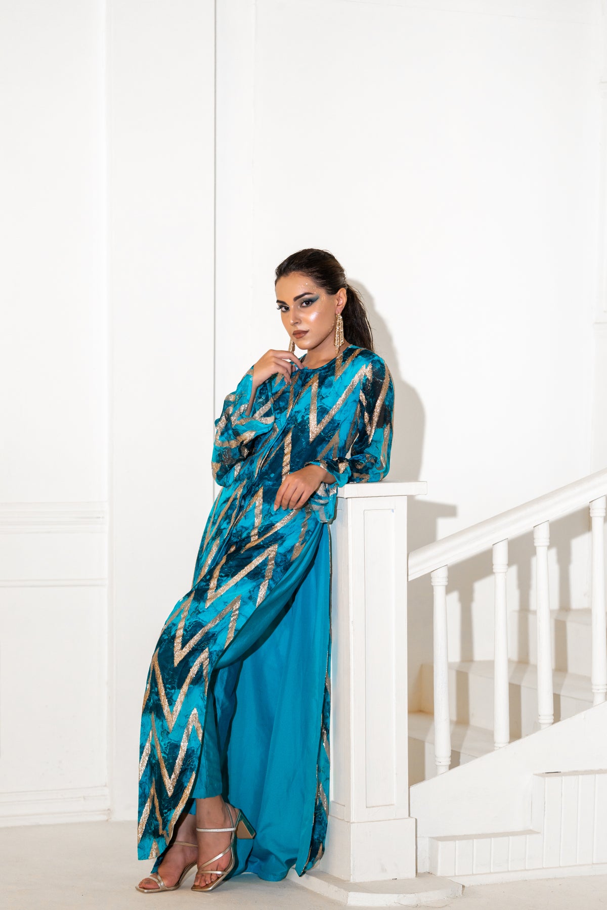 Abstract Long Shirt With Pants