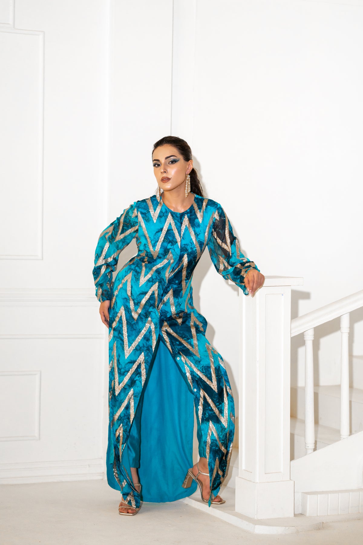 Abstract Long Shirt With Pants